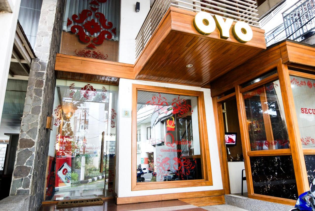 OYO 229 hi quality Bandung Exterior foto