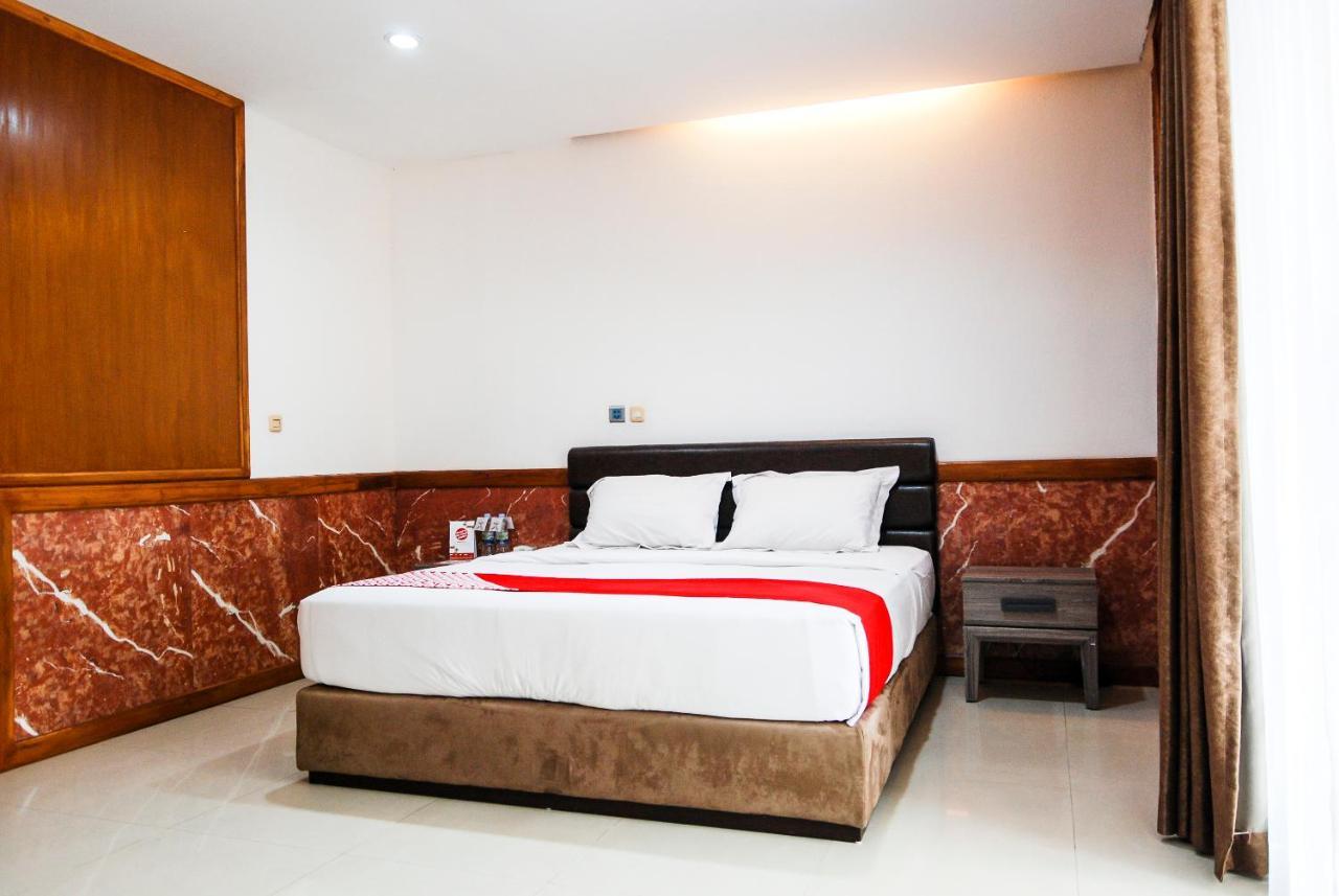 OYO 229 hi quality Bandung Exterior foto