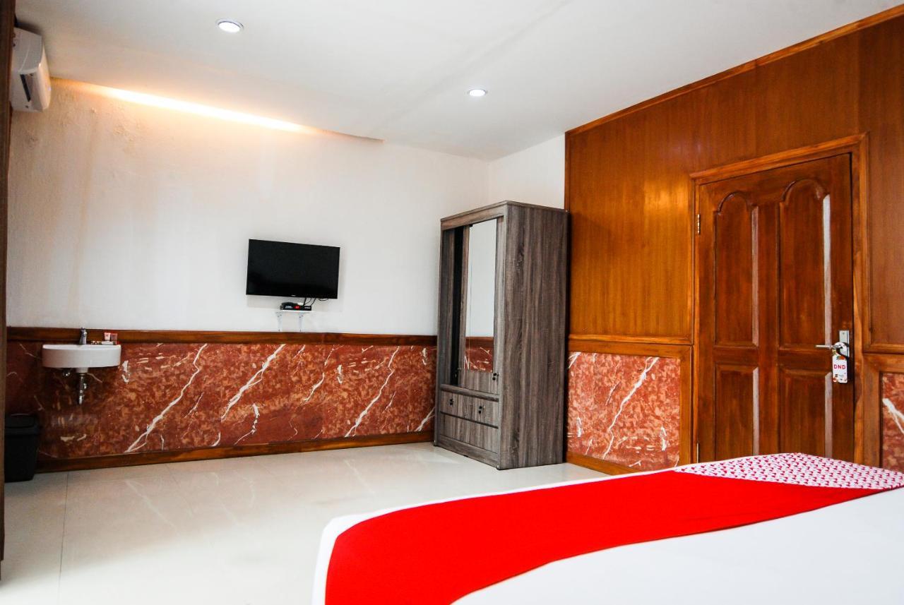 OYO 229 hi quality Bandung Exterior foto