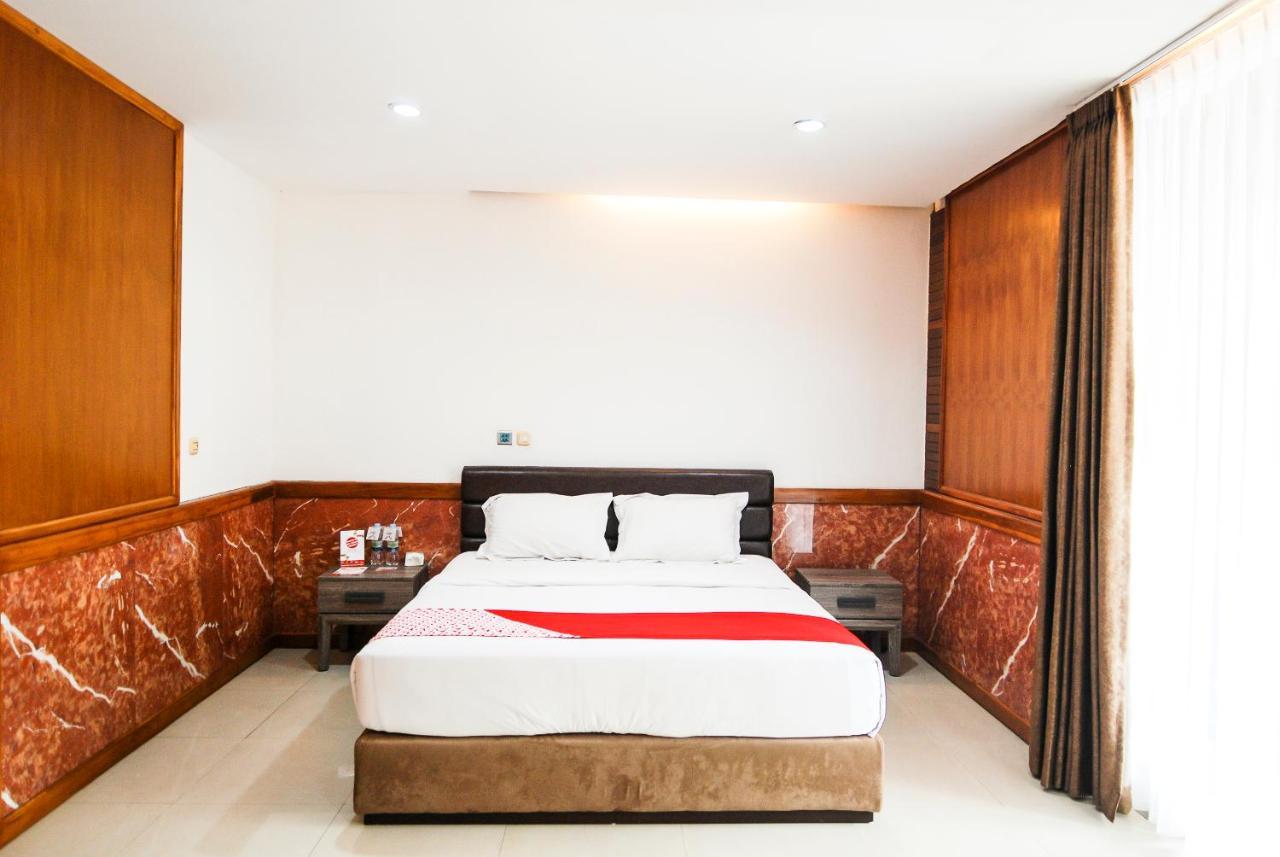 OYO 229 hi quality Bandung Exterior foto