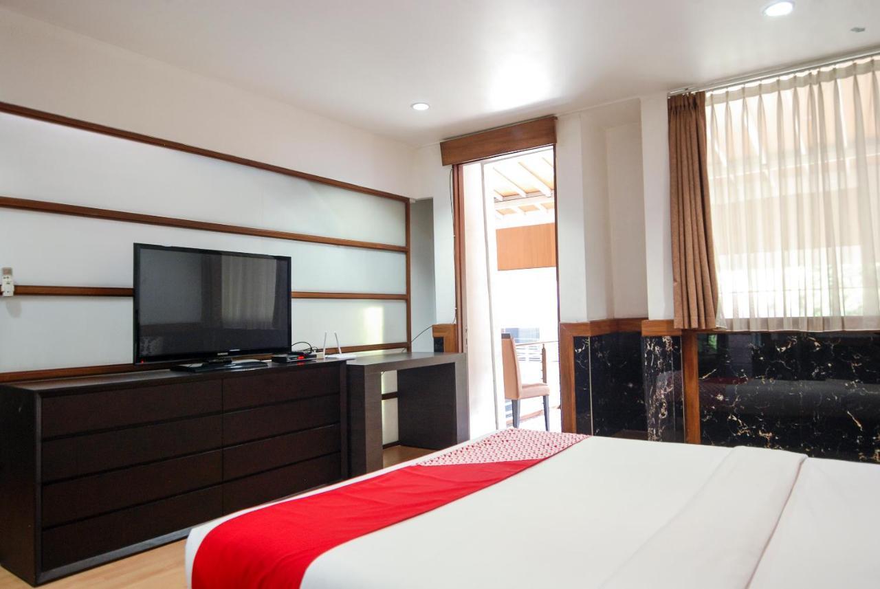 OYO 229 hi quality Bandung Exterior foto