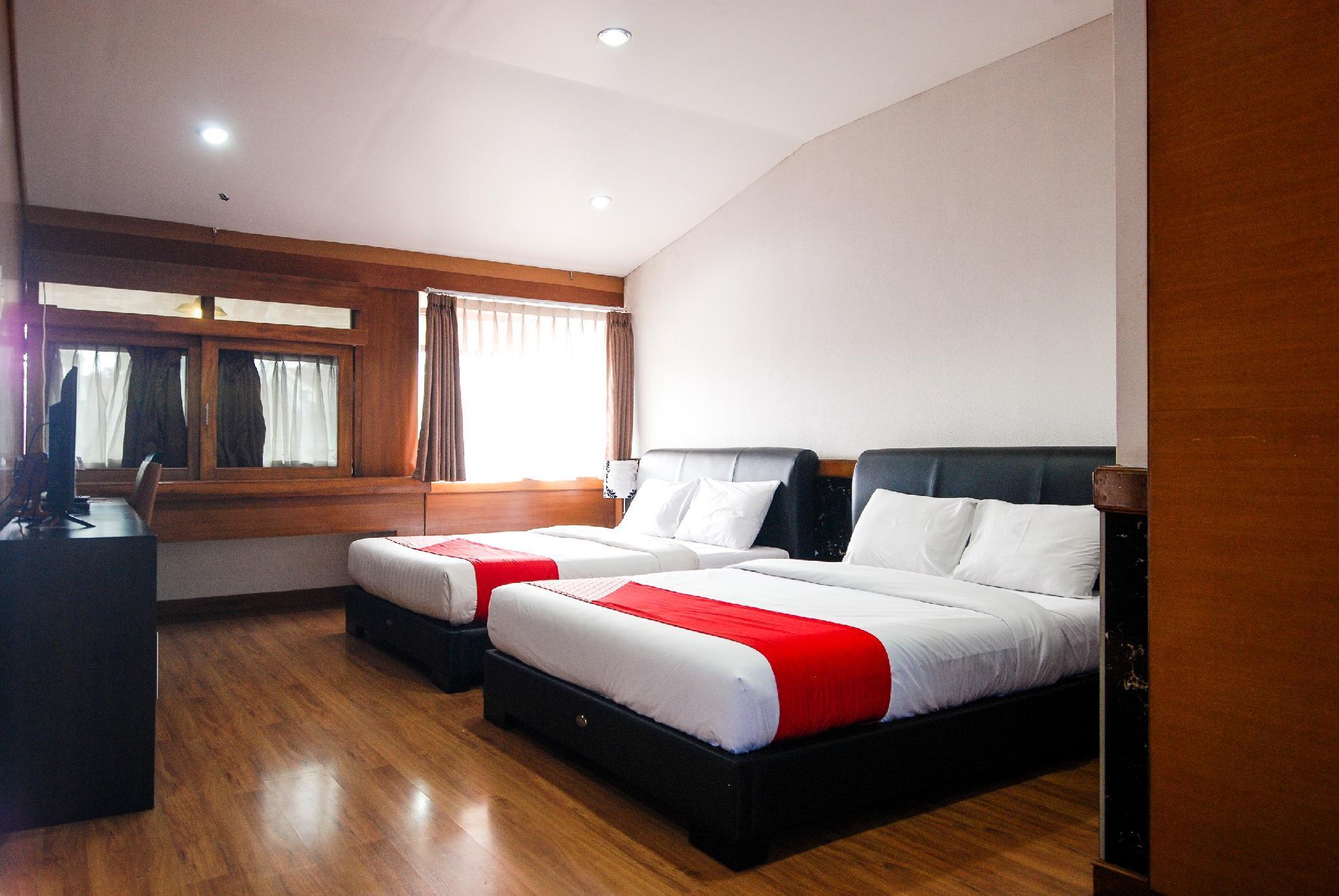 OYO 229 hi quality Bandung Exterior foto