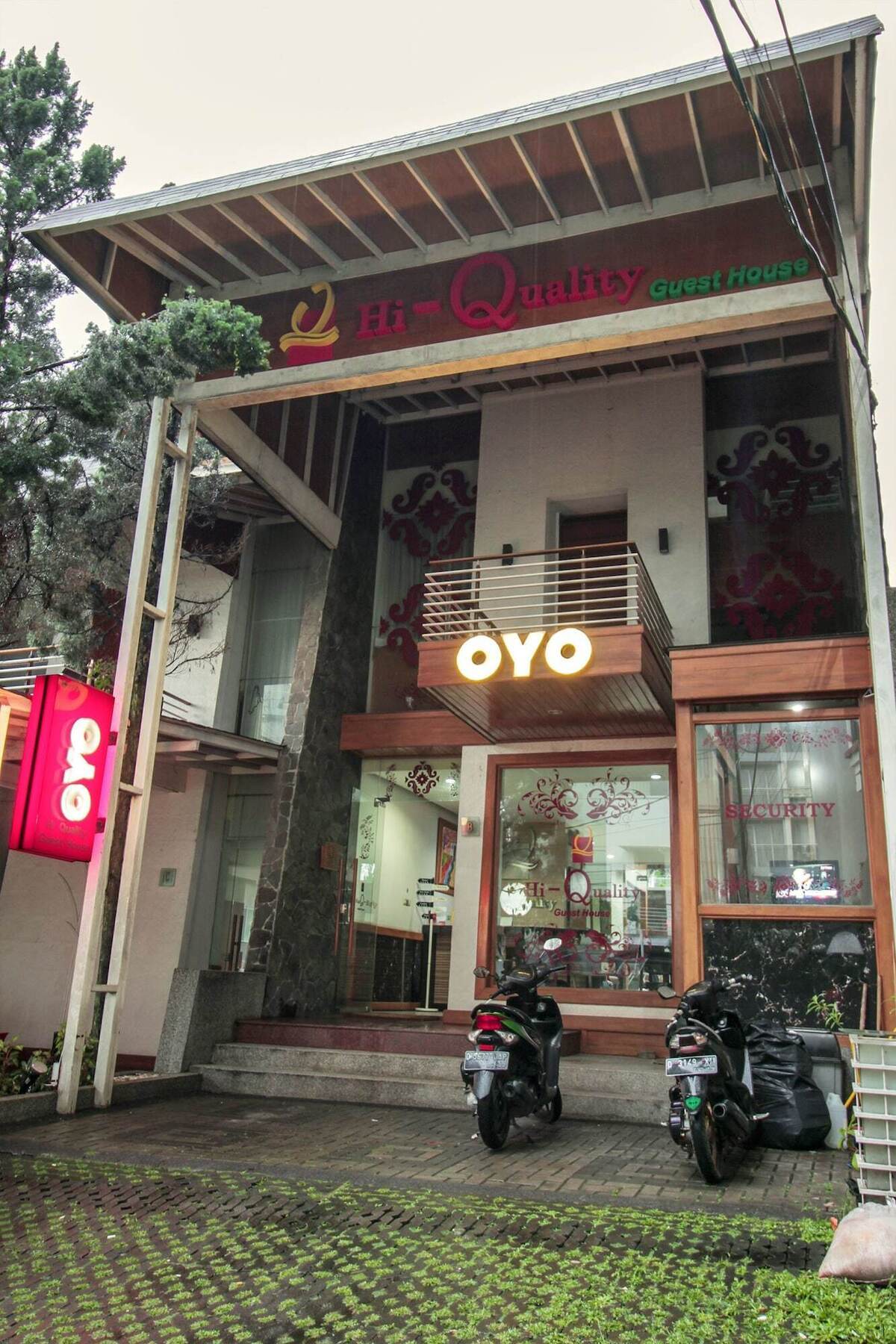 OYO 229 hi quality Bandung Exterior foto